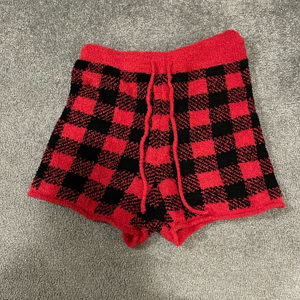 Pink Lily Fuzzy Lounge Shorts in Plaid XL